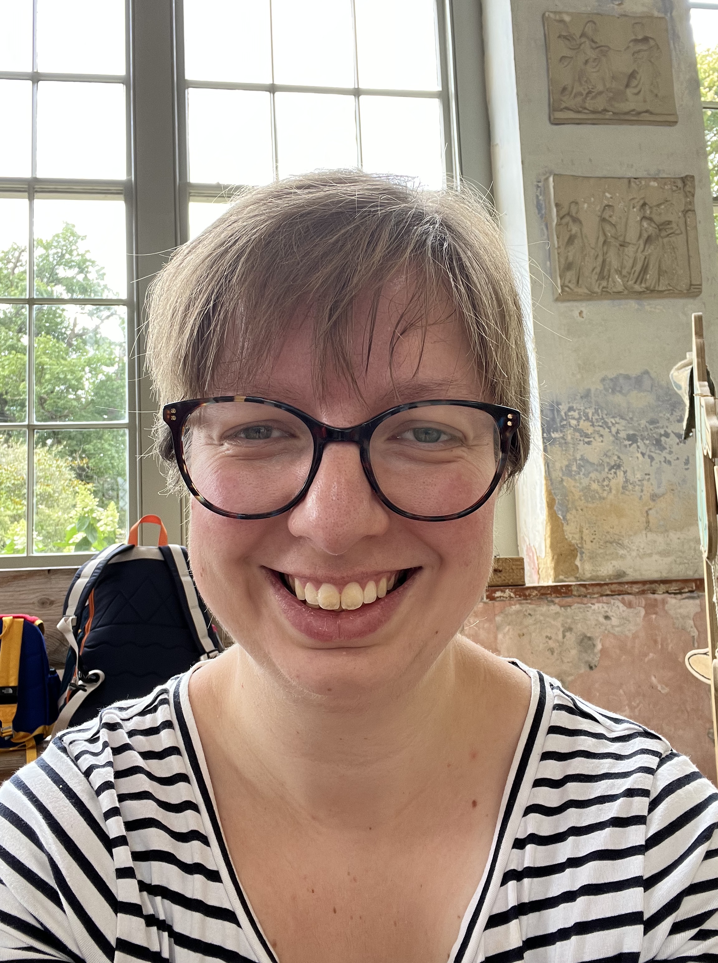 Dr Rachel Gregory Fox | Fox Tales Editorial